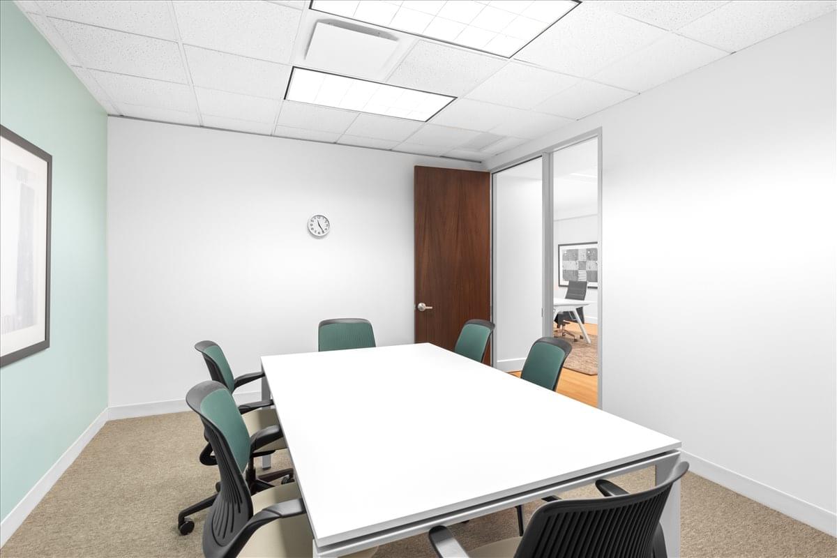 Towers of Kenwood, 8044 Montgomery Road, Kenwood/West Chester Office Space - Cincinnati