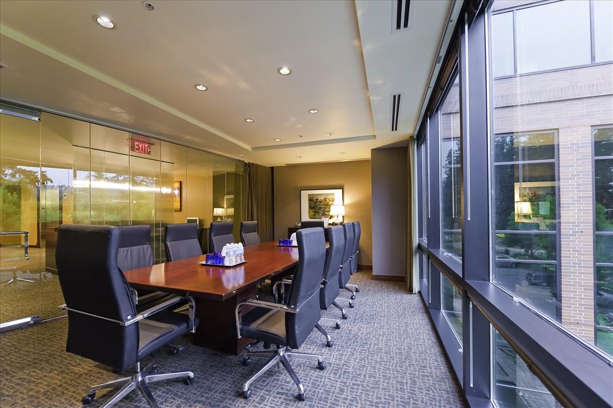Kruse Center, 4800 Meadows Rd, Walluga Office Space - Lake Oswego