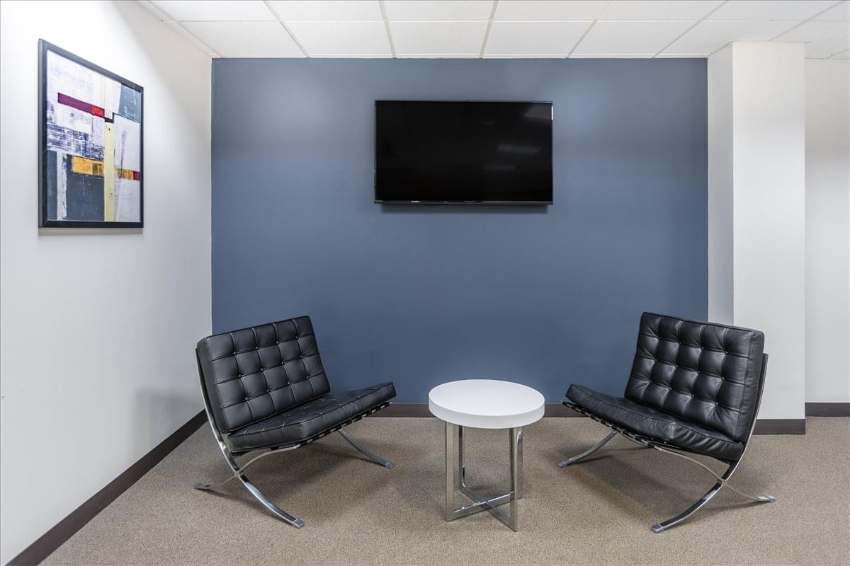 Foster Plaza 5, 651 Holiday Drive, Foster Plaza Office Park Office Space - Pittsburgh