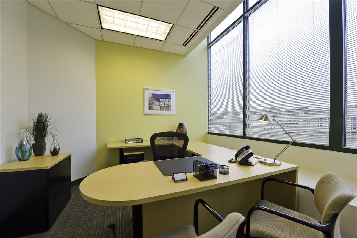 The Plaza, 100 Illinois St Office Images