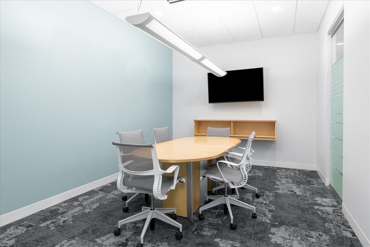 West Glen Town Center, 5550 Wild Rose Ln Office Space - Des Moines