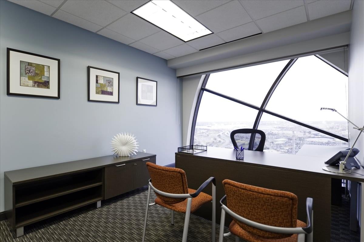 Dominion Tower, 999 Waterside Dr Office Images