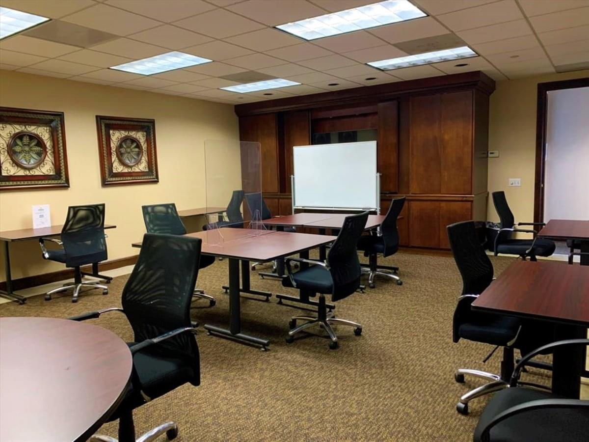 Boca Financial Plaza, 5550 Glades Rd Office Images