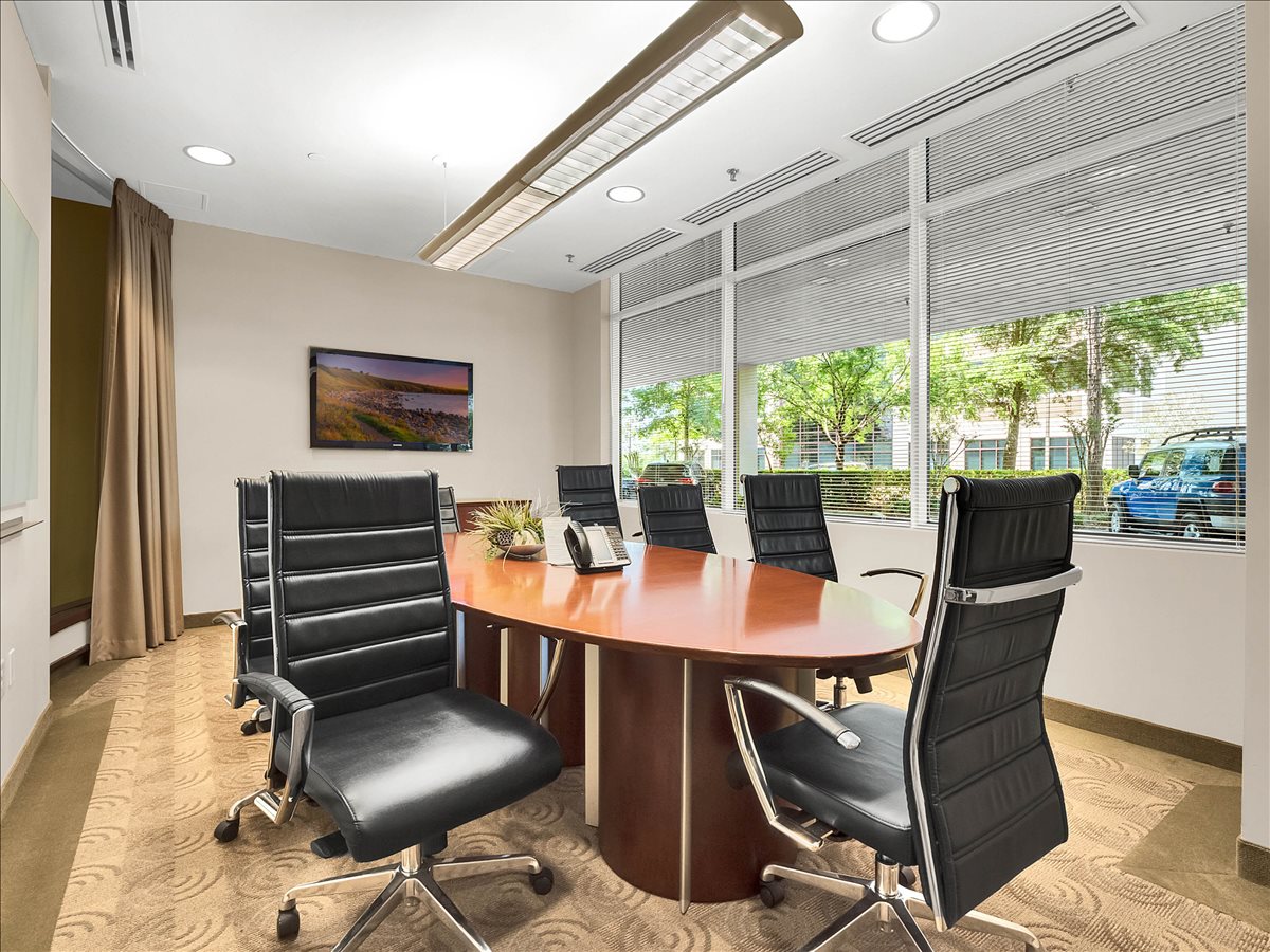 1540 International Pkwy Office Images