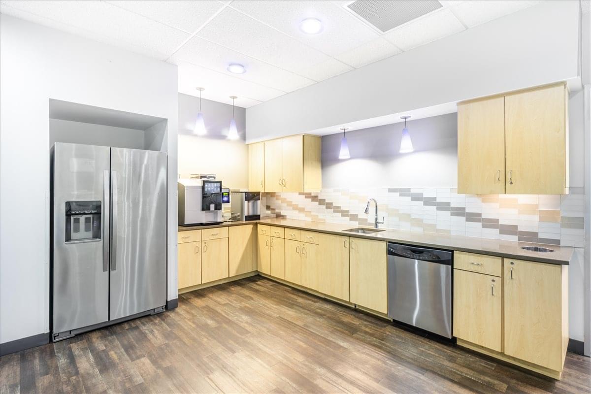 Aetna Building, 841 Prudential Dr, 12th Fl Office Space - Jacksonville