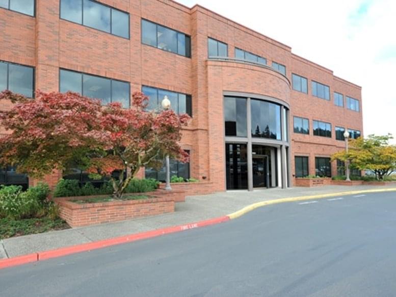 Three Town Center, 10121 SE Sunnyside Rd, Sunnyside Office Space - Clackamas