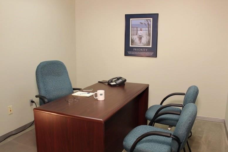 Crown Centre, 5005 Rockside Road, Independence Office Space - Cleveland