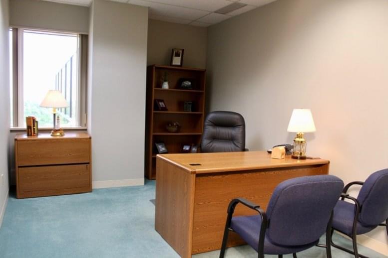 Crown Centre, 5005 Rockside Road, Independence Office Space - Cleveland