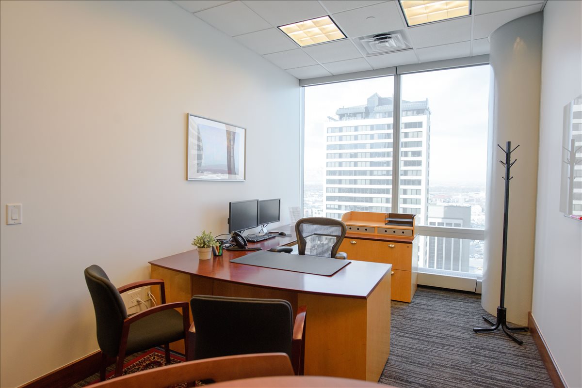 Wells Fargo Center, 299 South Main Street, Central City Office Space - Salt Lake City