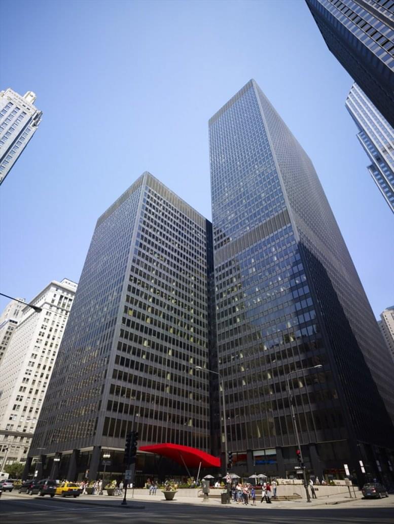 Photo of Office Space on 500 N Michigan Ave, Magnificent Mile, Near North Side Chicago Loop
