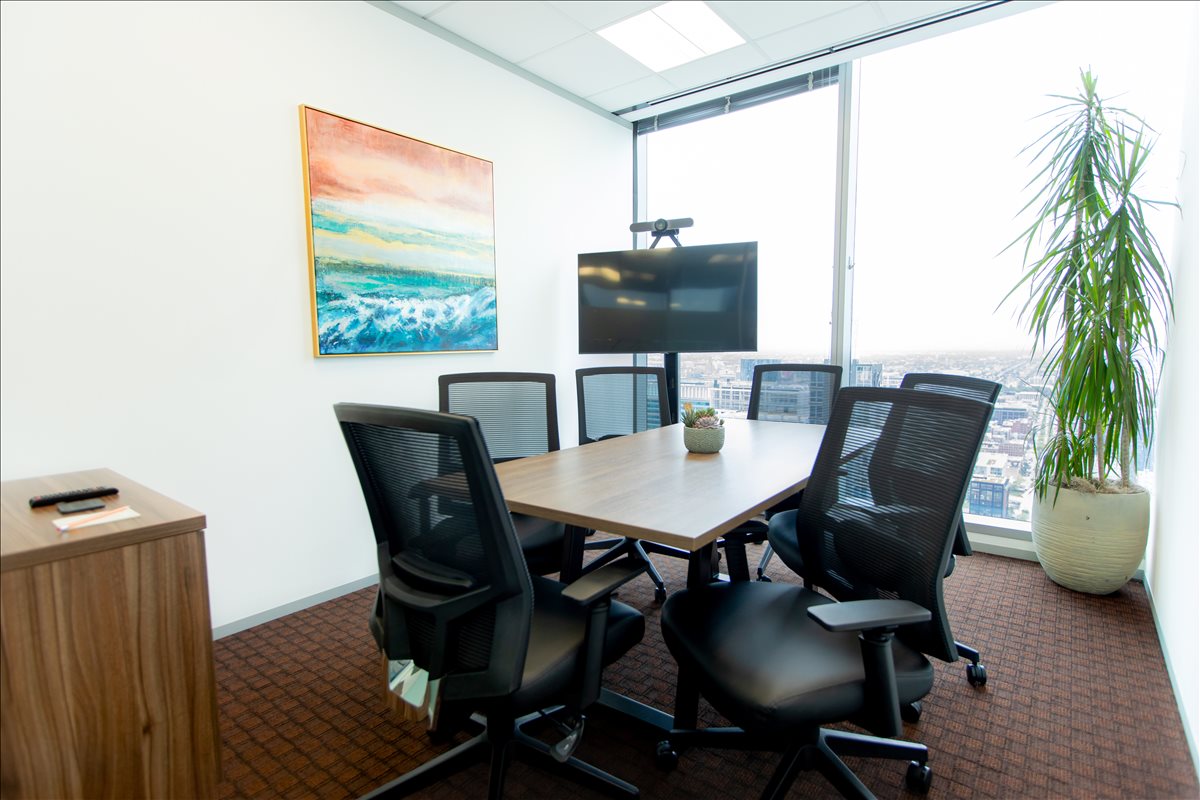 155 North Wacker, Chicago Loop Office Space - Chicago