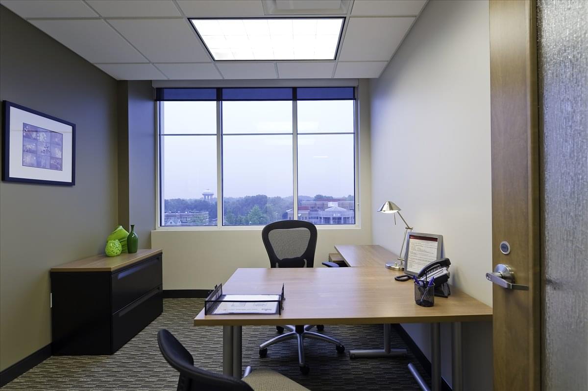 159 Crocker Park Blvd, 4th Fl Office Images