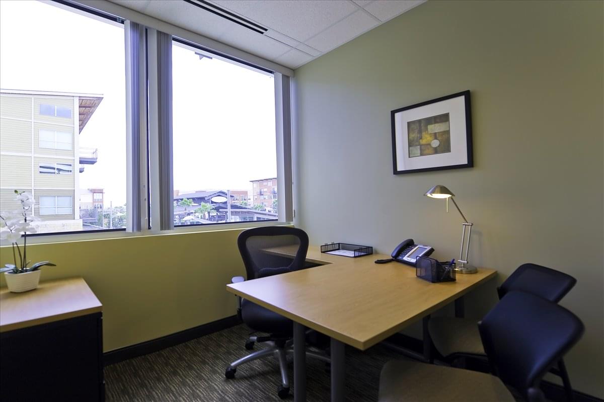 Pearland Town Center, 11200 Broadway St, Shadow Creek Ranch Office Space - Pearland