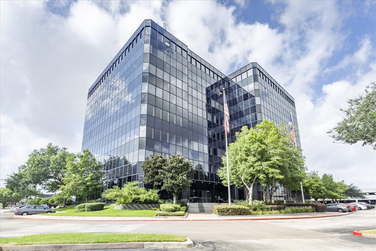 Photo of Office Space on Wells Fargo Building, 13201 NW Fwy Houston
