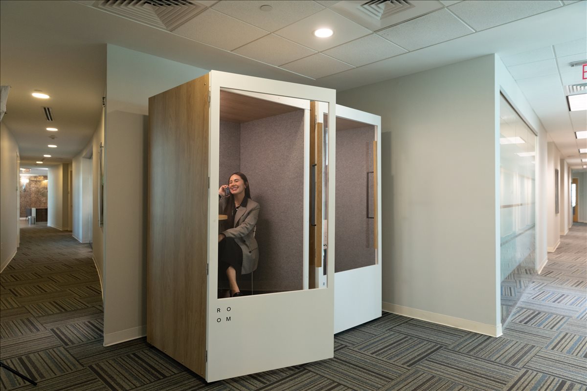 Brickell Arch, 1395 Brickell Avenue Office Space - Miami