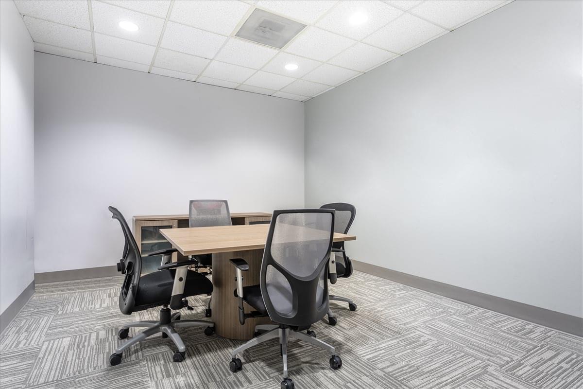 Cedar Building, Bellefield Office Park, 1400 112th Ave SE Office Space - Bellevue