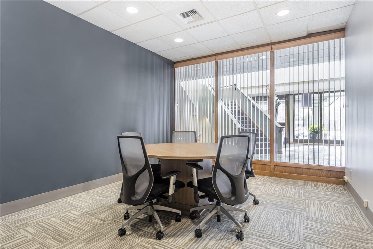 Cedar Building, Bellefield Office Park, 1400 112th Ave SE Office Space - Bellevue