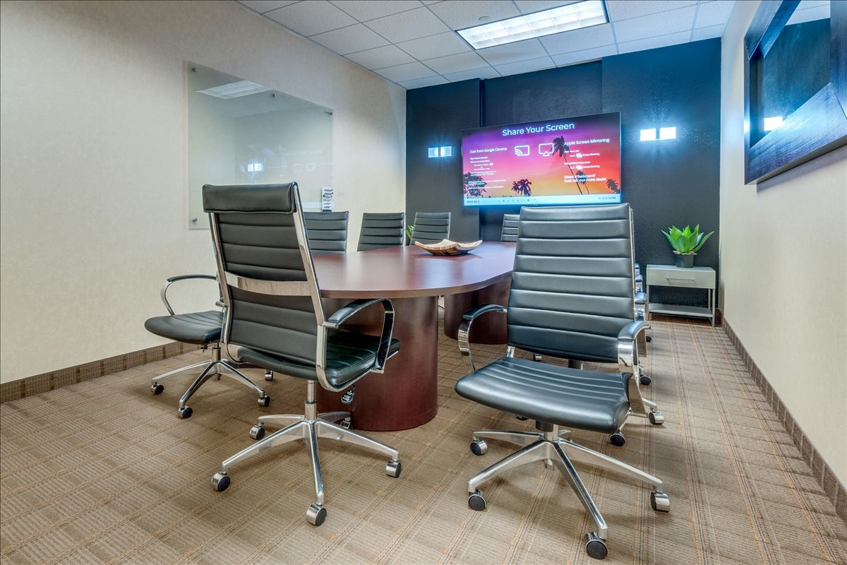 Three Galleria Tower, 13155 Noel Rd Office Space - North Dallas
