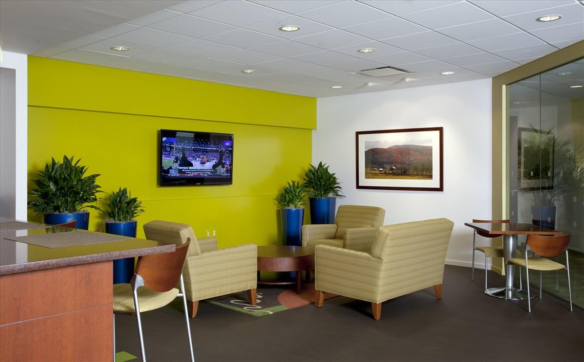Photo of Office Space on 1750 Tysons Blvd McLean