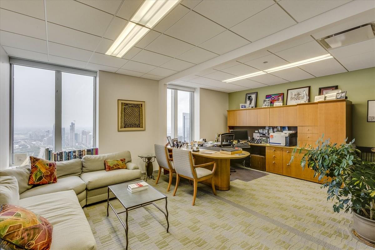 Aon Center, 200 E Randolph St, Chicago Loop Office Space - Chicago