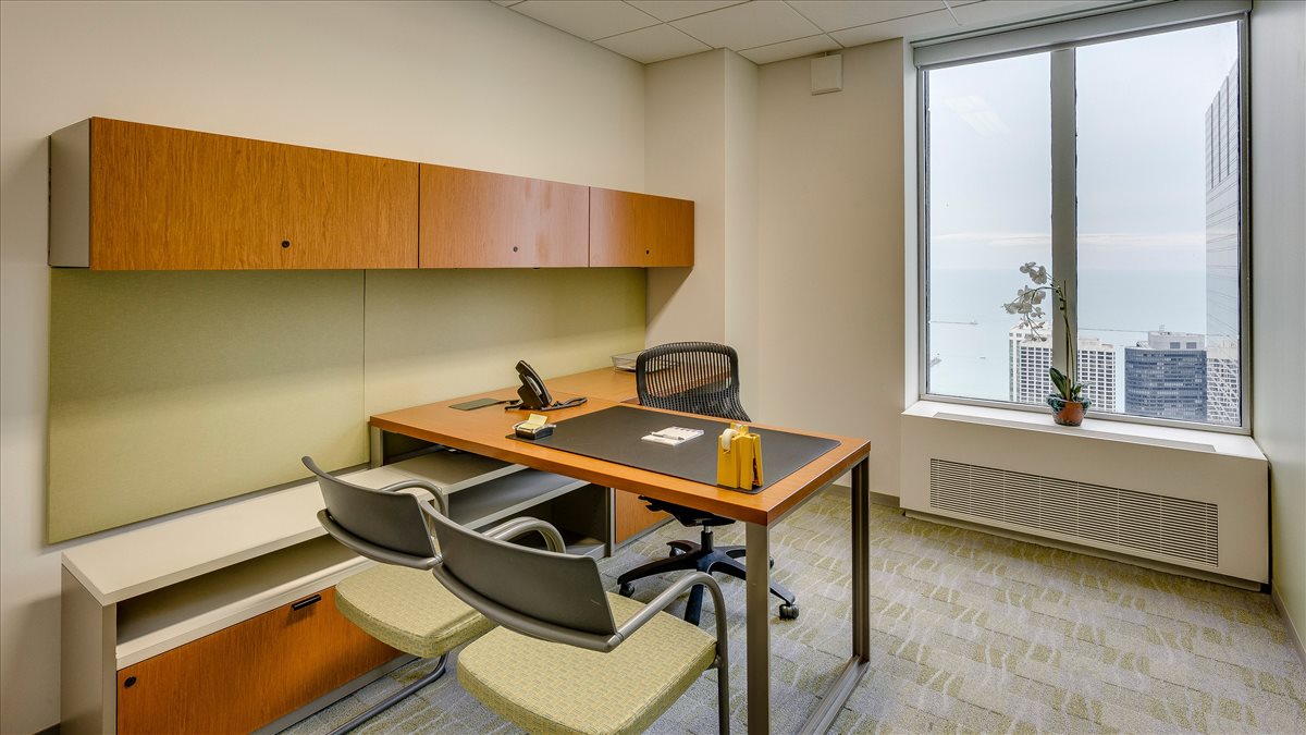 Aon Center, 200 E Randolph St, Chicago Loop Office Space - Chicago