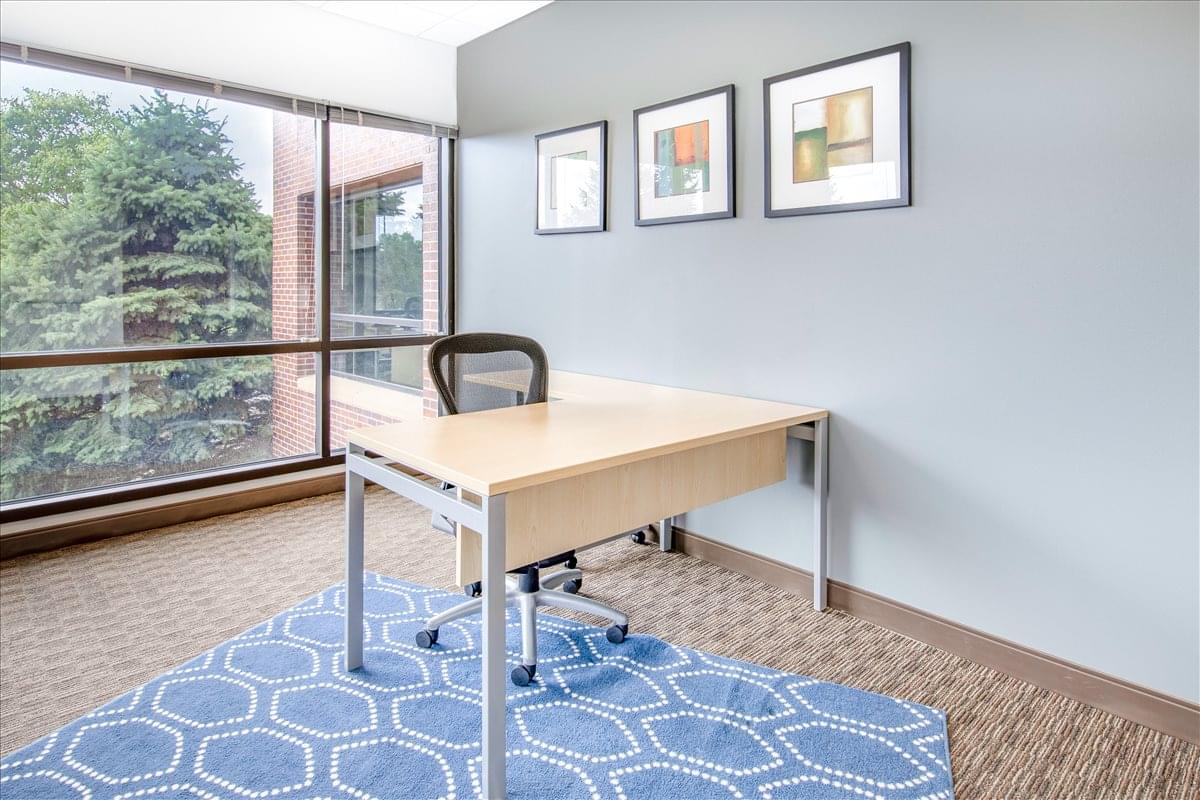 14301 FNB Pkwy Office Images