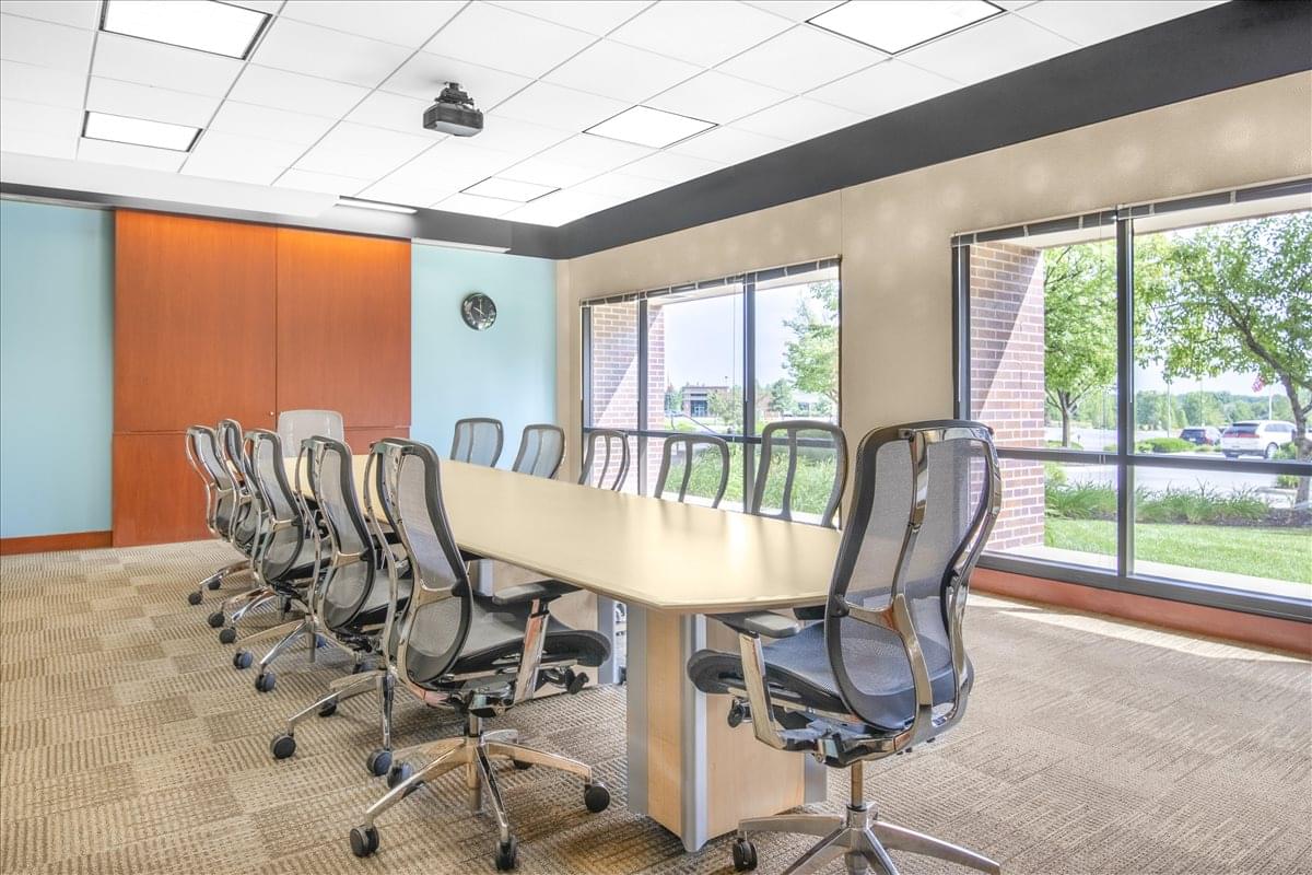 14301 FNB Pkwy Office Images