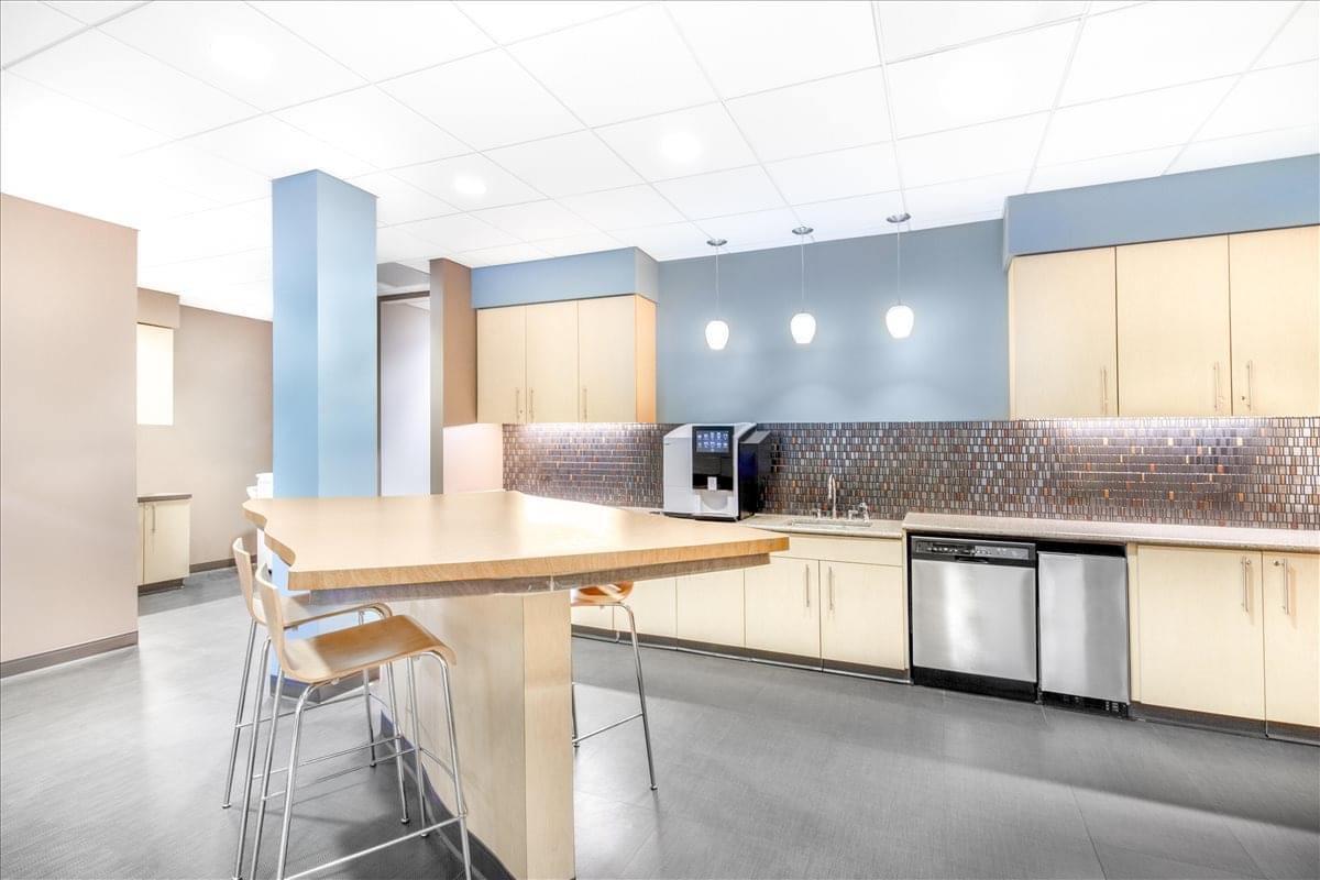 14301 FNB Pkwy Office Space - Omaha