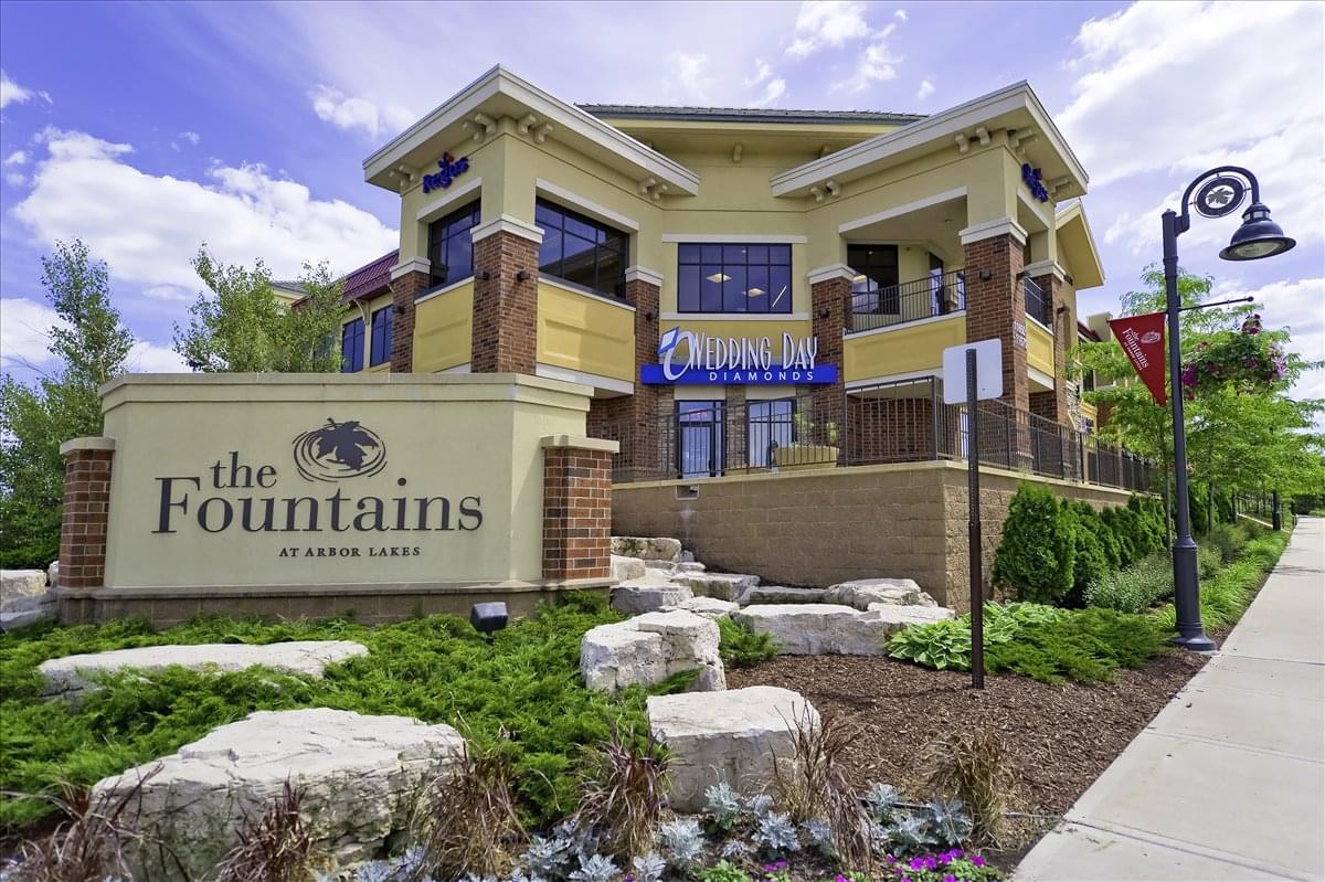 The Fountains, 11670 Fountains Dr Office Space - Maple Grove