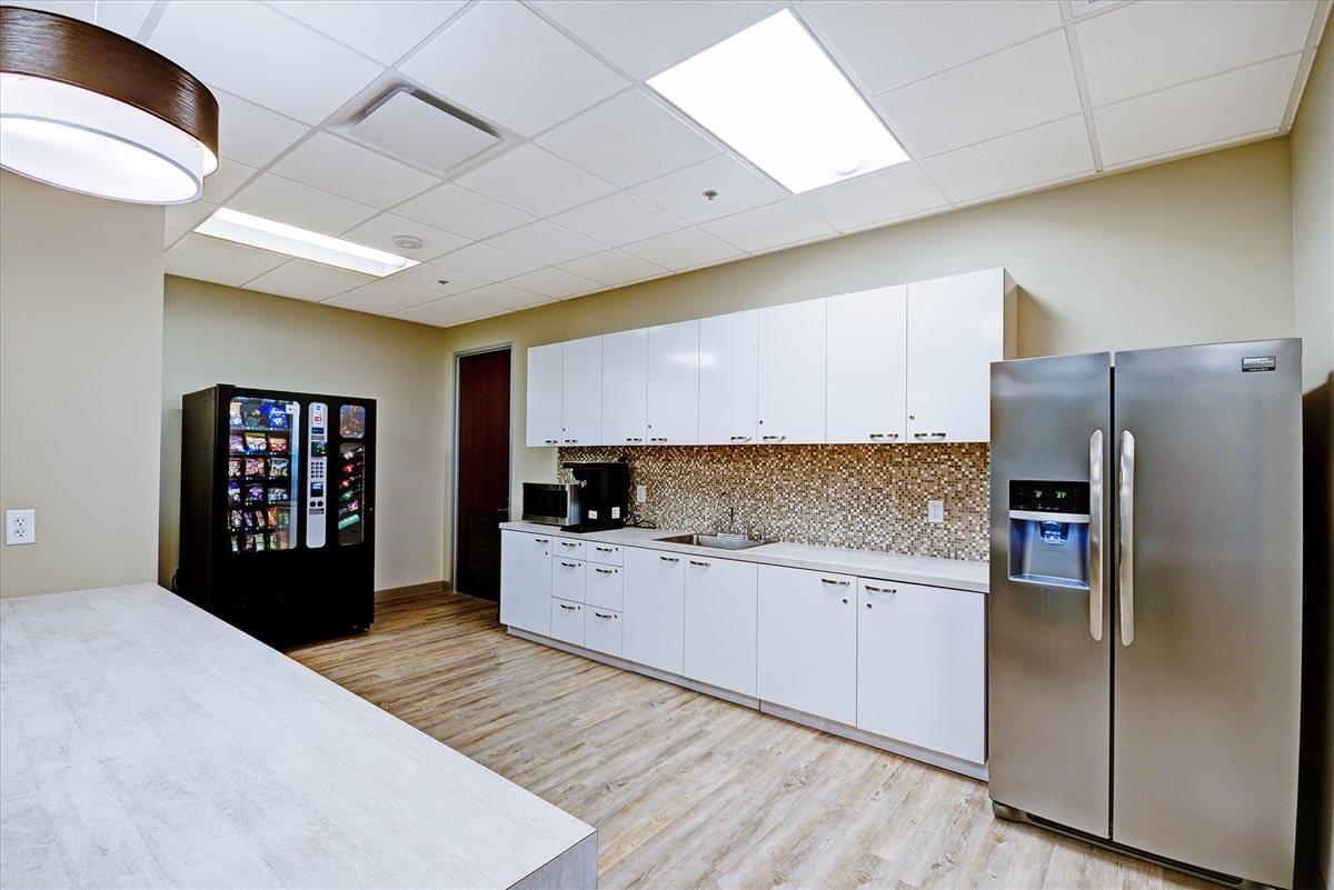 Valliance Plaza, 5900 Lake Forest Dr Office Images