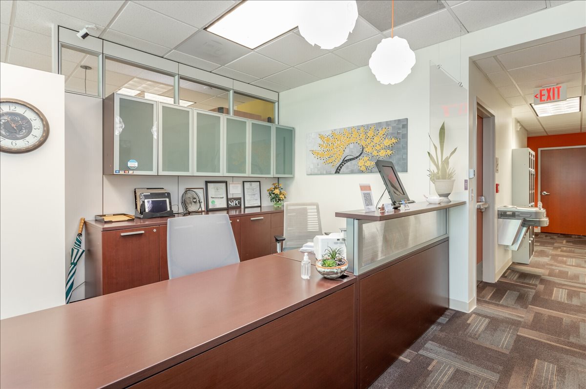4801 Glenwood Ave Office Space - Raleigh