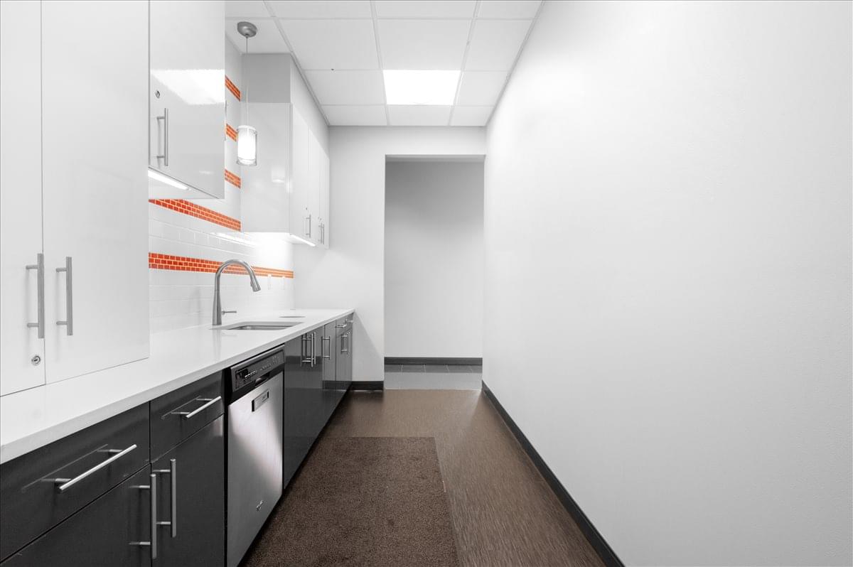 CapTrust Tower, 4208 Six Forks Rd Office Space - Raleigh