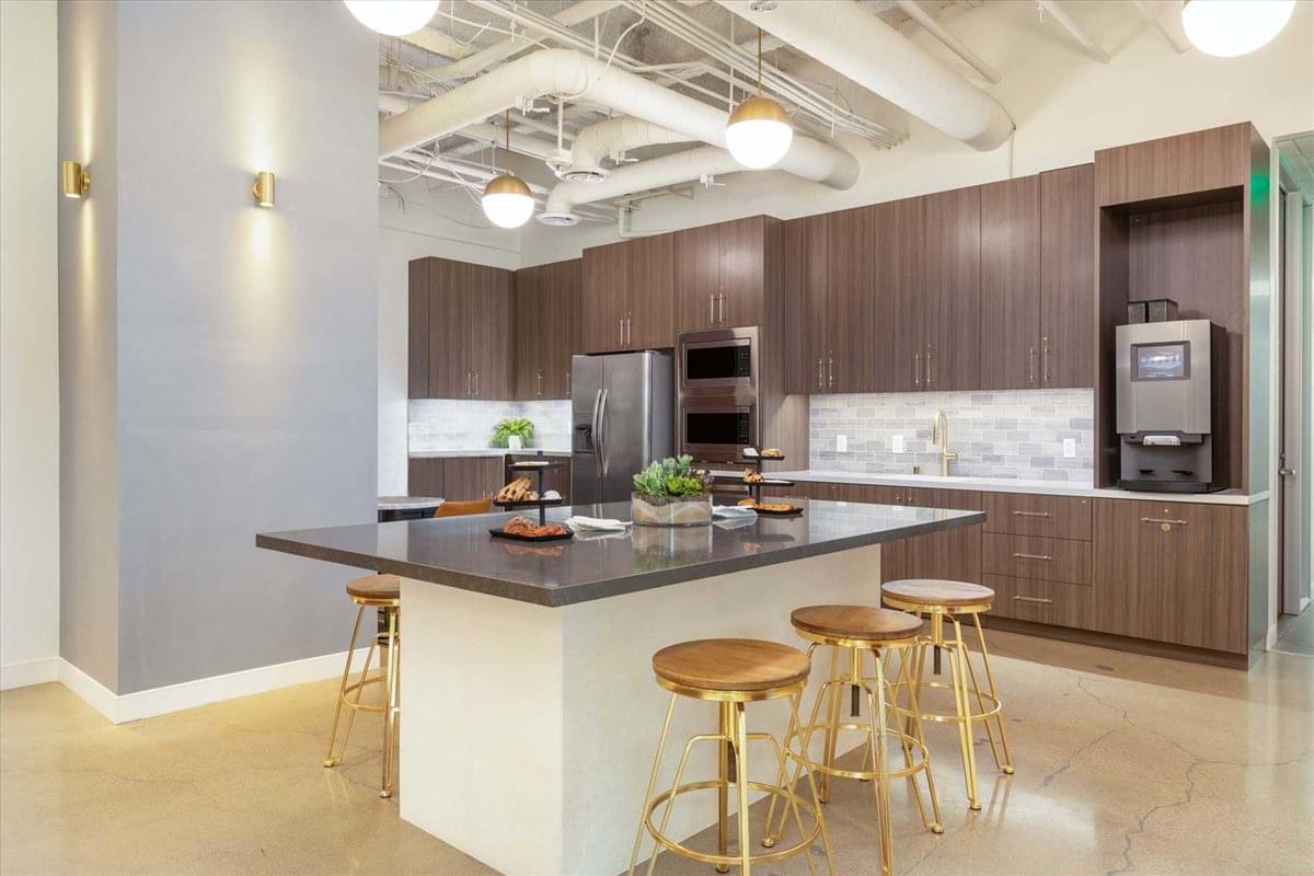 27201 Puerta Real Office Images