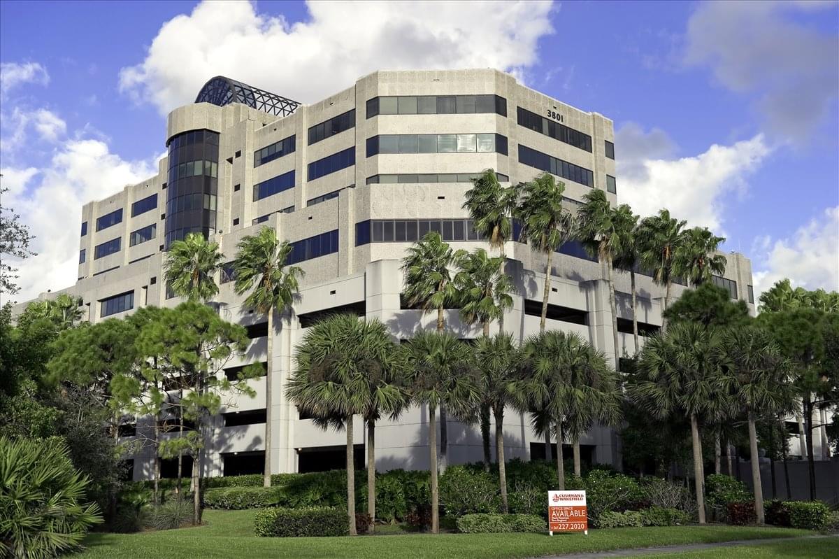 Financial Center @ The Gardens, 3801 PGA Boulevard Office Space - Palm Beach Gardens