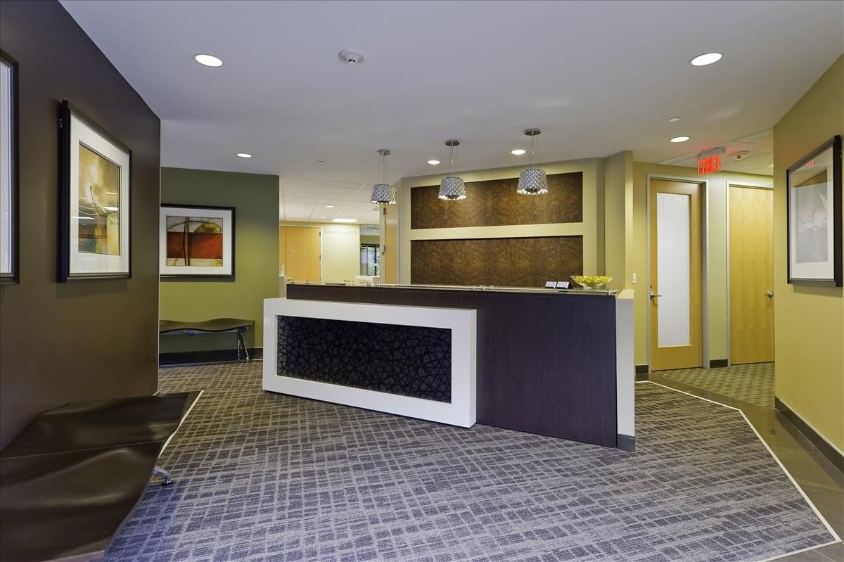 Photo of Office Space on 100 Horizon Center Blvd Trenton