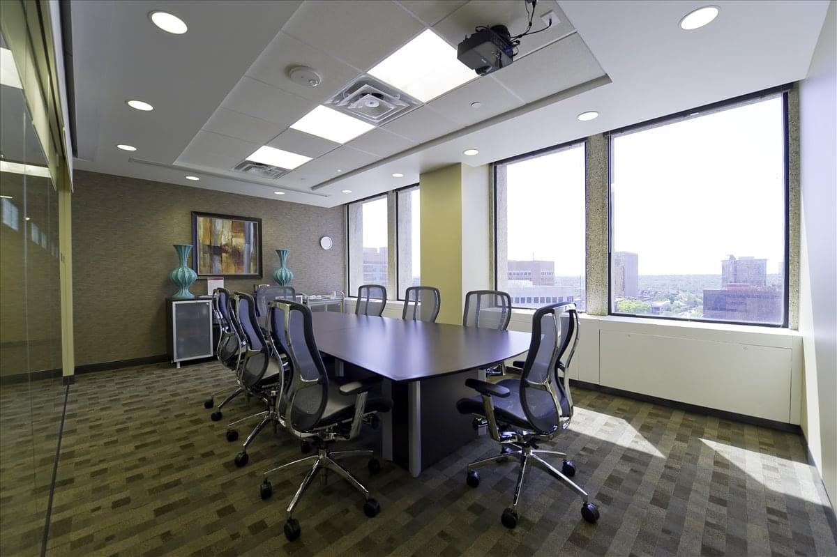 Pierre Laclede Center, 7733 Forsyth Blvd, Downtown Clayton Office Images