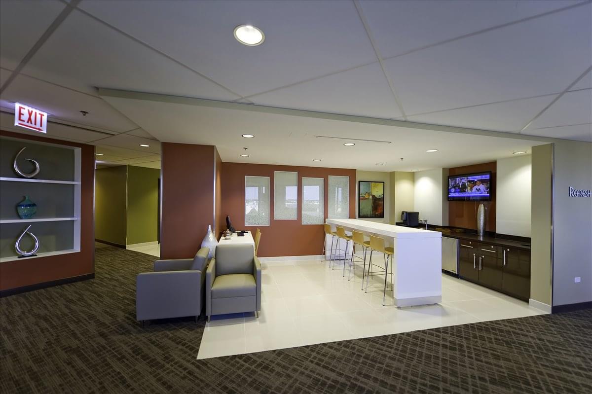 Orland Park Executive Towers, 15255 S 94th Ave Office Space - Orland Park