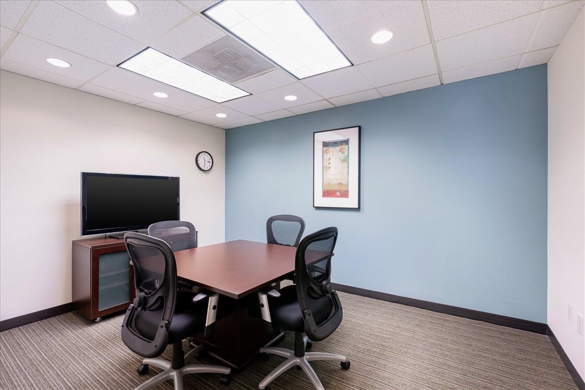 Waterview Plaza, 2001 Route 46 Office Images