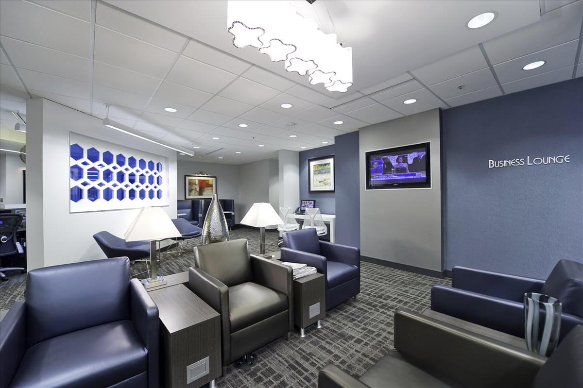 3900 N Causeway Blvd Office Space - Metairie