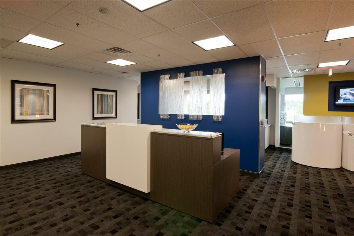325 Sentry Parkway West Office Images
