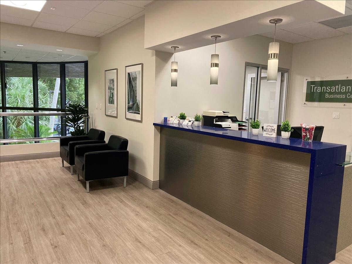 300 S Pine Island Rd Office Images