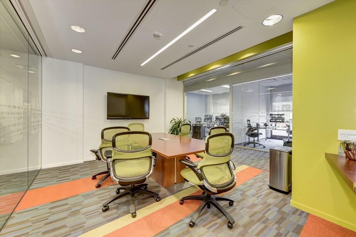 1765 Duke St, Southwest Quadrant Office Images