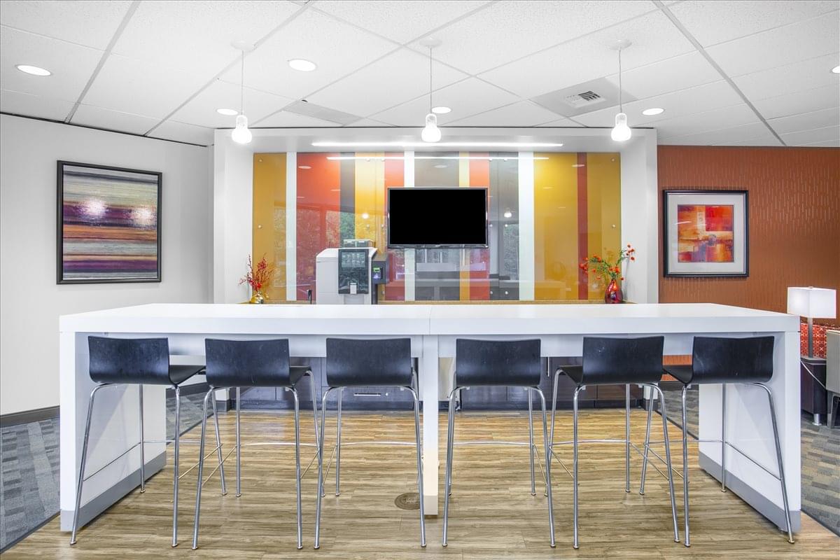 Ridgewood Corporate Square, 11900 NE 1st St Office Space - Bellevue