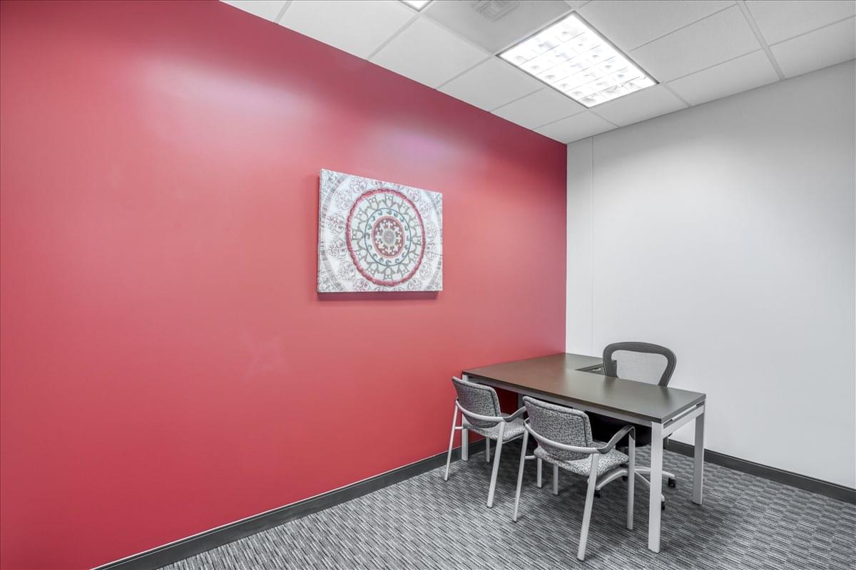 Two Twin Oaks, 227 North Loop 1604 East Office Images