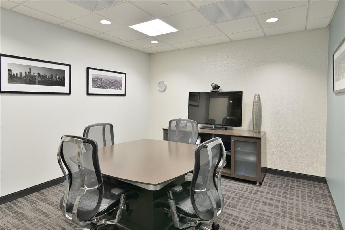 Encino Executive Plaza, 16501 Ventura Blvd Office Space - Encino