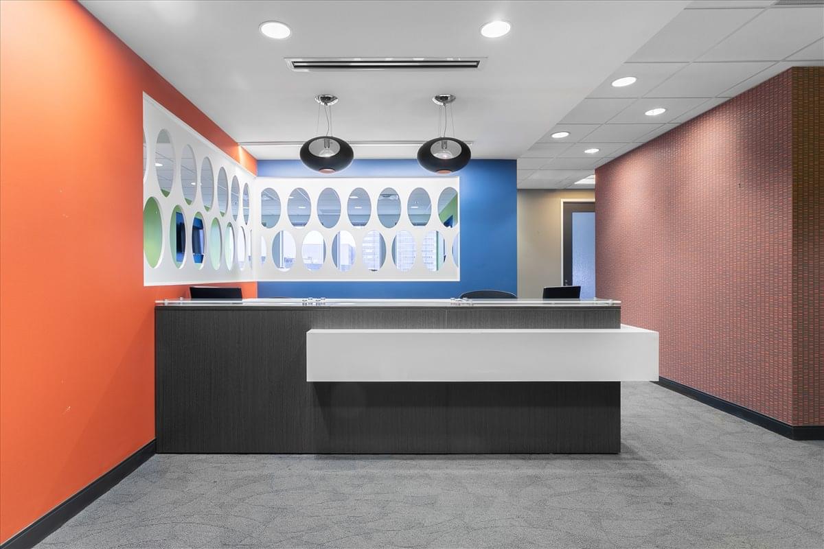 Republic Center, 325 North St Paul St, 31st Fl Office Space - Dallas