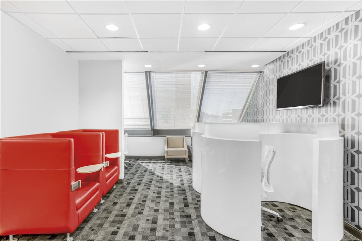 First Tennessee Plaza, 800 S Gay St, Downtown Office Space - Knoxville