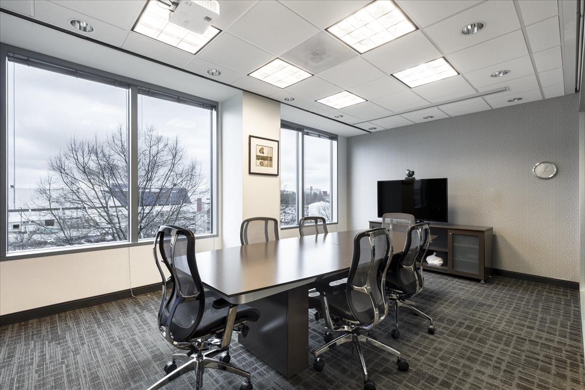 100 Hartsfield Center Pkwy Office Images