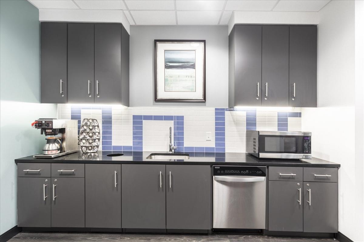 100 Hartsfield Center Pkwy Office Space - Atlanta