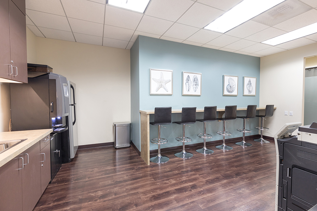 Manhattan Beach Towers, 1230 Rosecrans Ave Office Space - Manhattan Beach